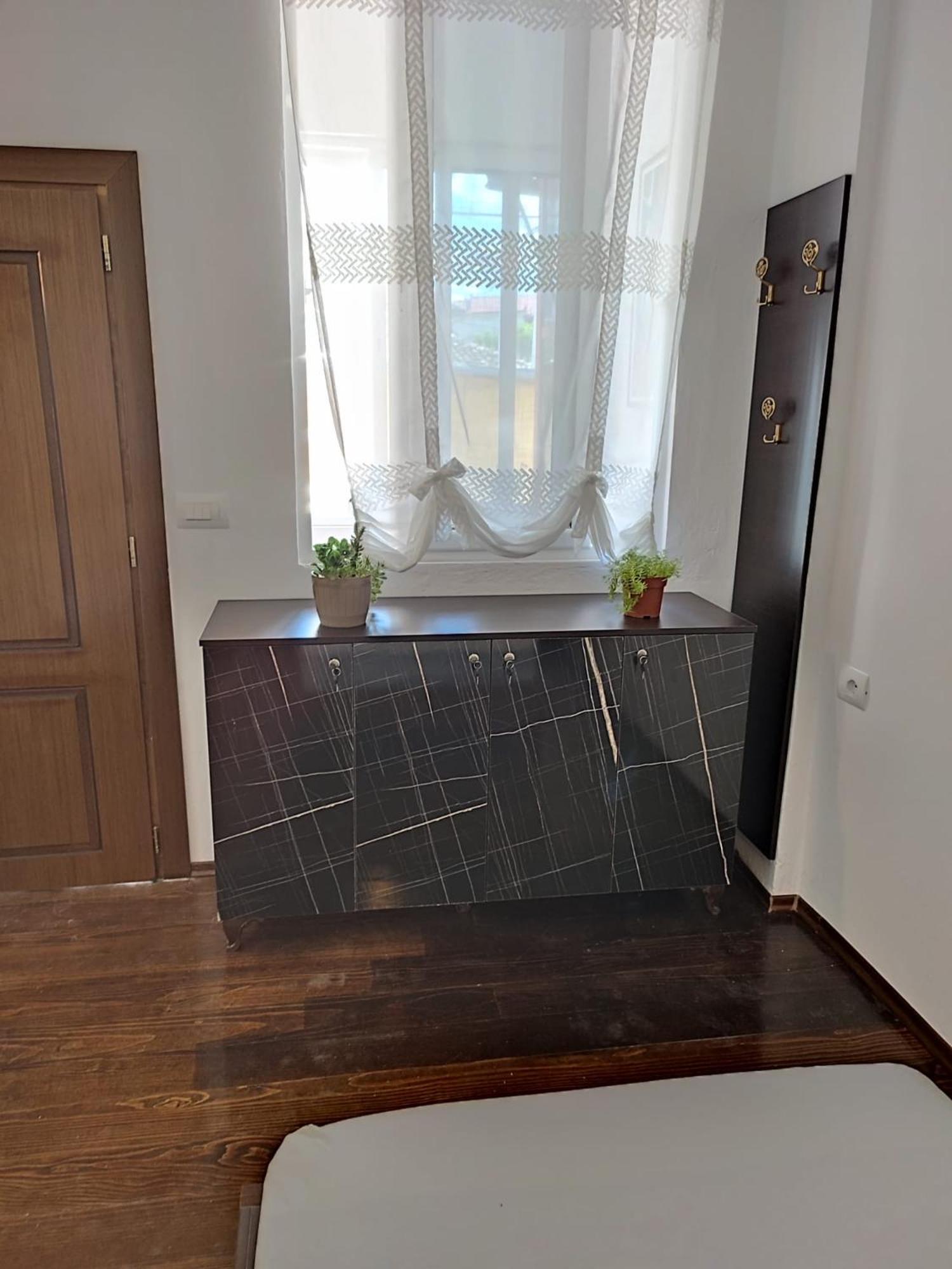 Bujtina Veritos Berat Bagian luar foto